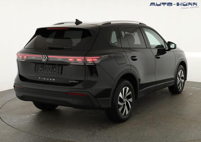 Volkswagen Tiguan 1.5 TSI eHybrid 150 kW Life DSG Life, AHK, Navi, ParkAssist, 5-J Garantie 
