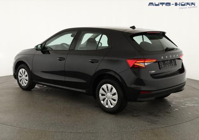 Skoda Fabia Selection 1.0 TSI Selection, Tempomat, Ladeboden, Park, Winterpaket, SmartLink, 4-J Garantie 