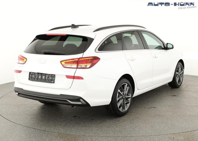 Hyundai i30 Kombi 1.0 T-GDI DCT Family, Navi, ACC, Side, Winter, 17-Zoll, Klimaautomatik 