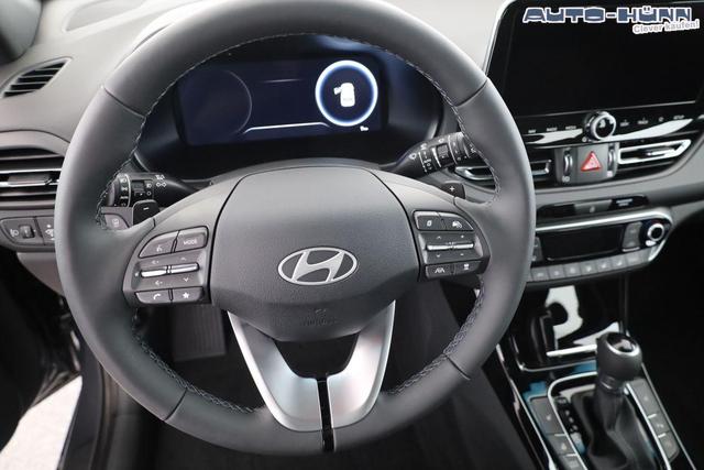 Hyundai i30 Kombi 1.0 T-GDI DCT Family, Navi, ACC, Side, Winter, 17-Zoll, Klimaautomatik 