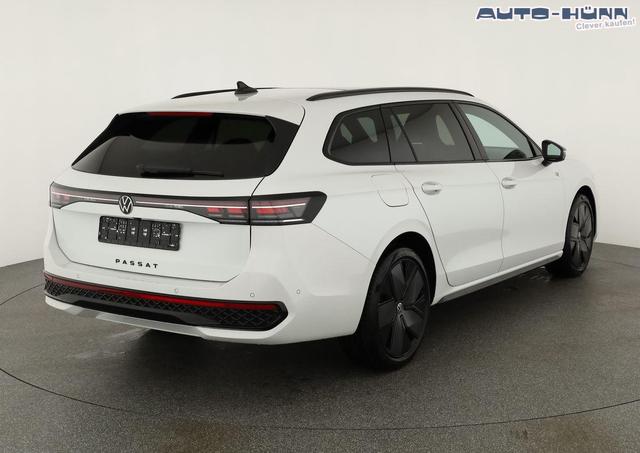 Volkswagen Passat Variant 1.5 TSI eHybrid 200 kW R-Line Black, Pano, AHK, AreaView, 19-Zoll 