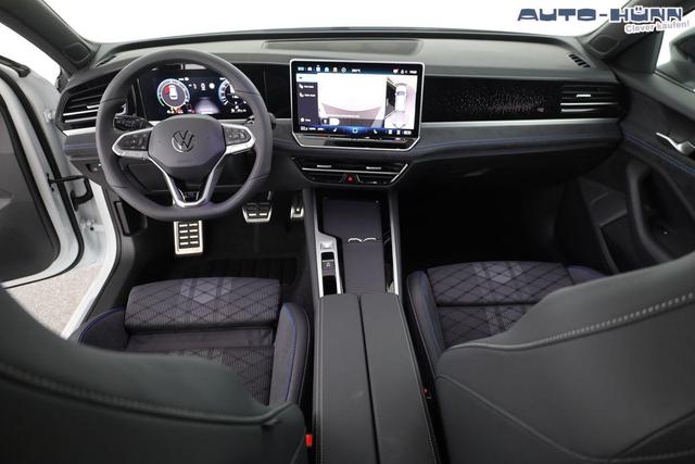 Volkswagen Passat Variant 1.5 TSI eHybrid 200 kW R-Line Black, Pano, AHK, AreaView, 19-Zoll 