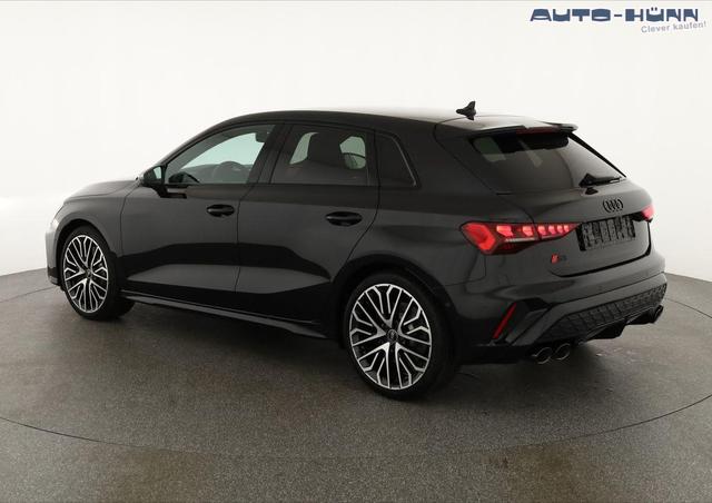 Audi S3 2.0 TFSI quattro Sportback quattro, 19-Zoll, Matrix, Optik schwarz, Kamera, el. Klappe, 4-J Garantie 
