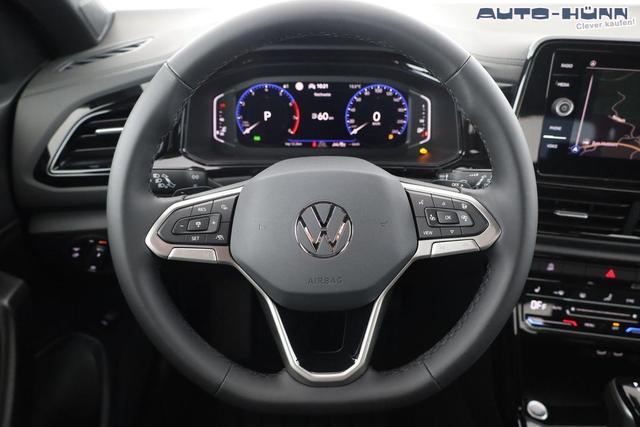 Volkswagen T-Roc Style 1.5 TSI DSG Black Style, AHK, IQ.Light, 19-Zoll, easyOpen, Navi 