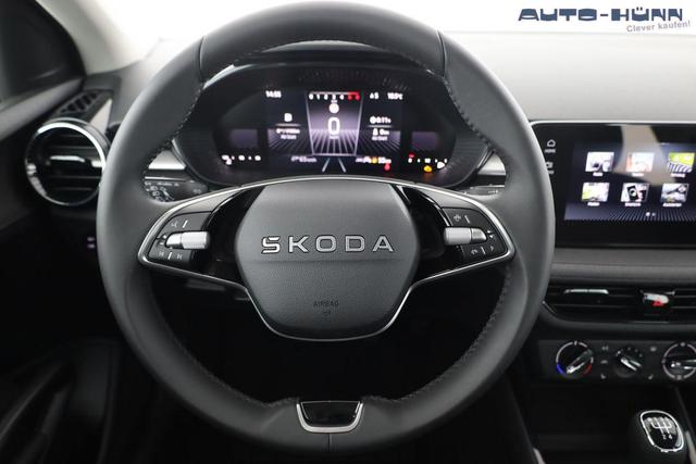 Skoda Fabia Selection 1.0 TSI Selection, Park, Winterpaket, SmartLink, 4-J Garantie 