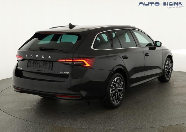 Skoda Octavia Combi 1.5 TSI mHEV 110 kW Selection DSG Selection, Side, el. Klappe, Kamera, Winter 