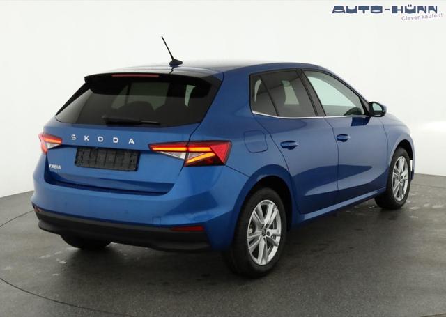 Skoda Fabia Selection 1.0 TSI DSG 130 Jahre, LED, Kamera, ACC, Side, Ladeboden, Winter 