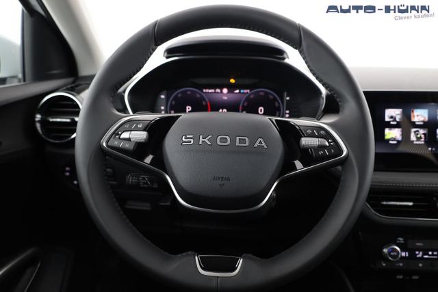 Skoda Fabia Selection 1.0 TSI DSG 130 Jahre, LED, Kamera, ACC, Side, Ladeboden, Winter 