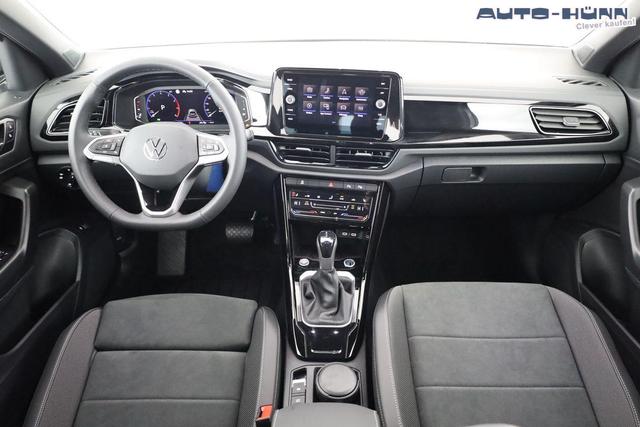 Volkswagen T-Roc Style 1.5 TSI DSG Black Style, AHK, IQ.Light, 19-Zoll, easyOpen, Navi 