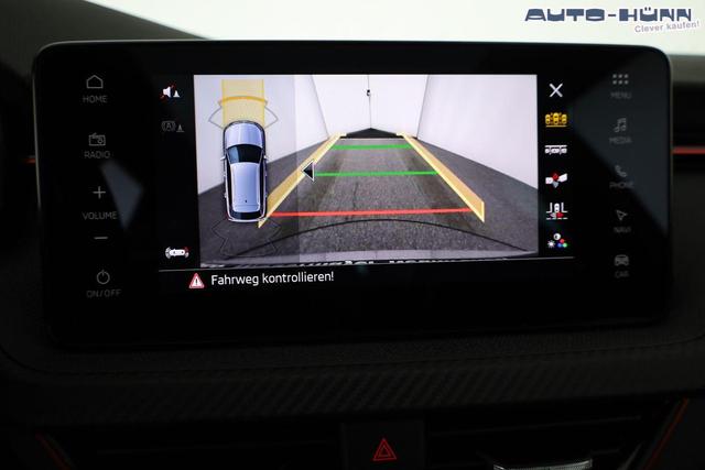 Skoda Kamiq Monte Carlo 1.5 TSI Carlo, Pano, Matrix, Navi, Kamera, Winter, 5 J.-Garantie 