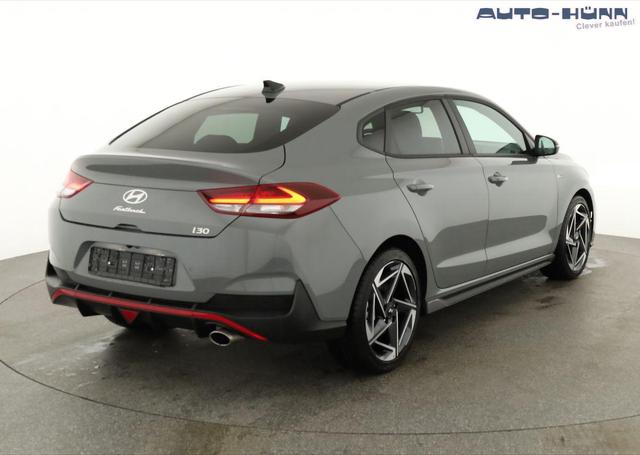 Hyundai i30 N Line 1.5 T-GDI DCT Fastback N-LINE, Navi, 18-Zoll, Kamera, LED, Winter 