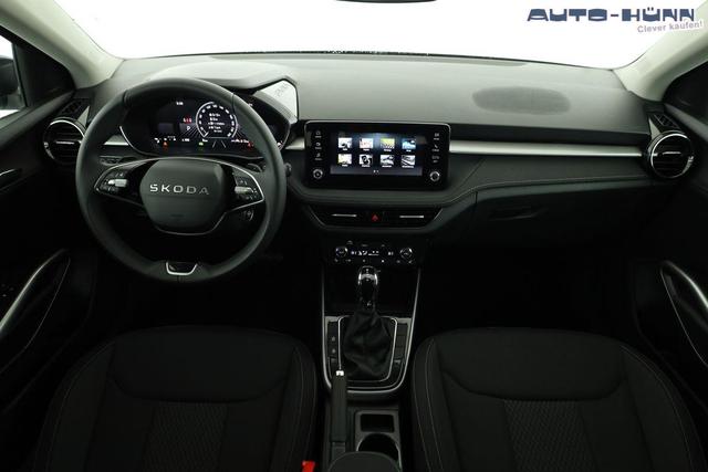 Skoda Fabia Selection 1.0 TSI DSG Selection, 15-Zoll schwarz, Winter, Ladeboden 