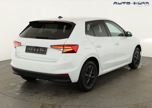 Skoda Fabia Selection 1.0 TSI DSG Selection, KESSY, Kamera, 15-Zoll schwarz, Winter, Ladeboden 