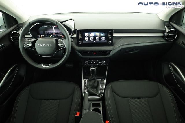 Skoda Fabia Selection 1.0 TSI DSG Selection, KESSY, Kamera, 15-Zoll schwarz, Winter, Ladeboden 