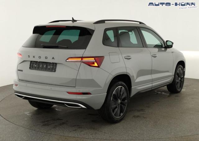 Skoda Karoq Sportline 1.5 TSI DSG Sportline, AHK, Navi, Matrix, Kamera, el. Klappe, 5-J. Garantie 
