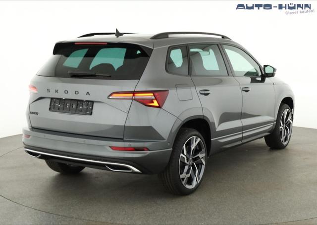 Skoda Karoq Sportline 1.5 TSI DSG Sportline, Pano, AHK, Navi, CANTON, Matrix, AreaView, Side, FS-beheizbar, 19-Zoll 