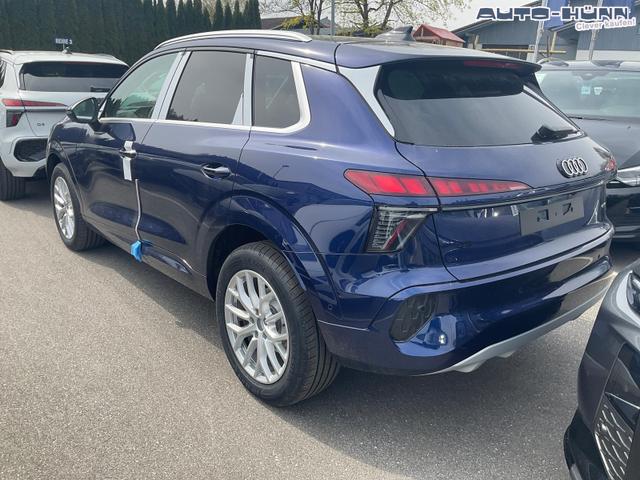 Audi Q3 TFSI quattro 150 kW quattro, AHK, Navi, AreaView, Side, Sound, Winter, 18-Zoll 