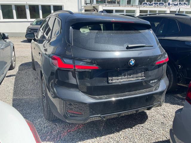 BMW 2er Active Tourer 223 i M Sport 223i Mild Hybrid Automatik, HarmanKardon, LED, HUD, Pano, Leder, 1. Hand 