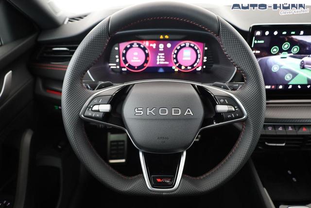 Skoda Octavia Combi 2.0 TSI 195 kW RS DSG, Pano, Standheizung, AHK, Navi, Matrix, Canton, Side, Winter, 5 J.-Garantie 