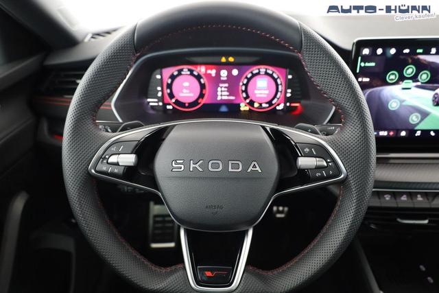 Skoda Octavia Combi 2.0 TSI 195 kW RS DSG, Pano, Standheizung, AHK, Navi, Matrix, Canton, Side, Winter, 5 J.-Garantie 