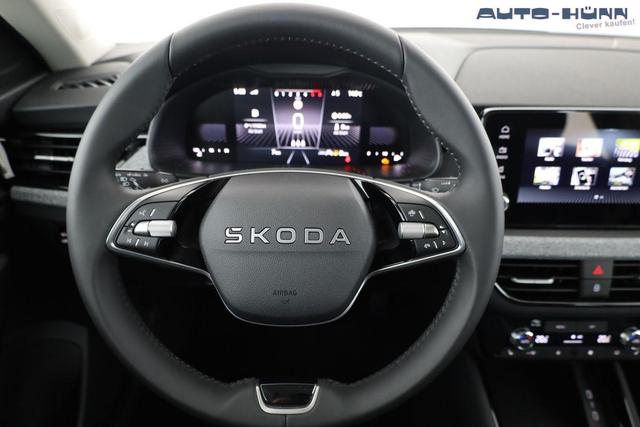 Skoda Kamiq Selection 1.5 TSI Selection, LED, Kamera, Ladeboden, Winter 