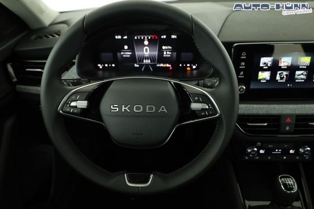 Skoda Kamiq Selection 1.5 TSI Selection, LED, Kamera, Ladeboden, Winter 
