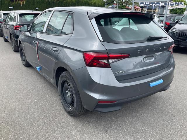 Skoda Fabia Selection 1.0 TSI Selection, AHK, Tempomat, Ladeboden, Park, Winterpaket, SmartLink, 4-J Garantie 