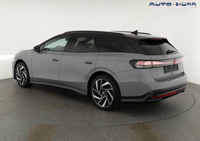 Volkswagen ID.7 Kombi Pro 210 kW Tourer Black, HuD, IQ.Light, IQ.Drive, AreaView, Side, Winter, 20-Zoll 