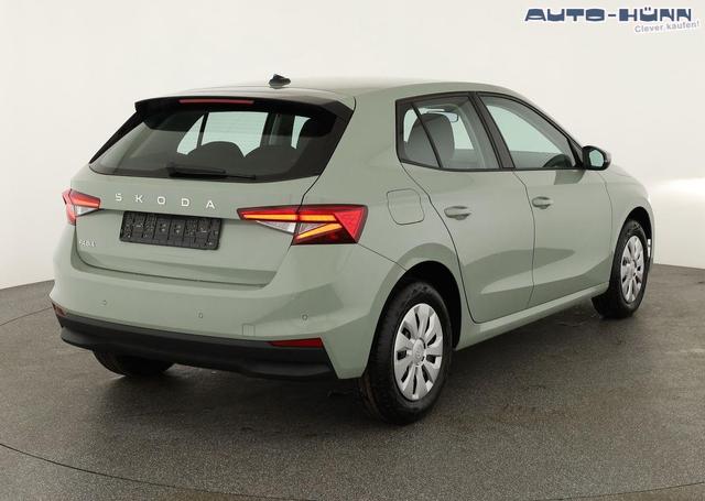 Skoda Fabia Selection 1.0 TSI Selection, AHK, Tempomat, Ladeboden, Park, Winterpaket, SmartLink, 4-J Garantie 