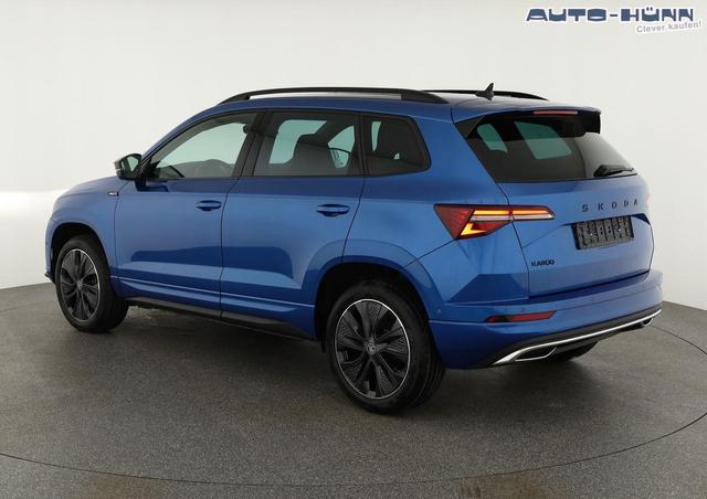 Skoda Karoq Sportline 1.5 TSI DSG Sportline, Pano, AHK, Navi, CANTON, Matrix, AreaView, Side, el. Klappe, FS-beheizbar, 5 J.-Garantie 