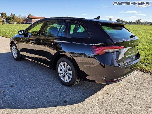 Skoda Octavia Combi 2.0 TDI 110 kW Selection Kombi DSG AHK Navi GV5 