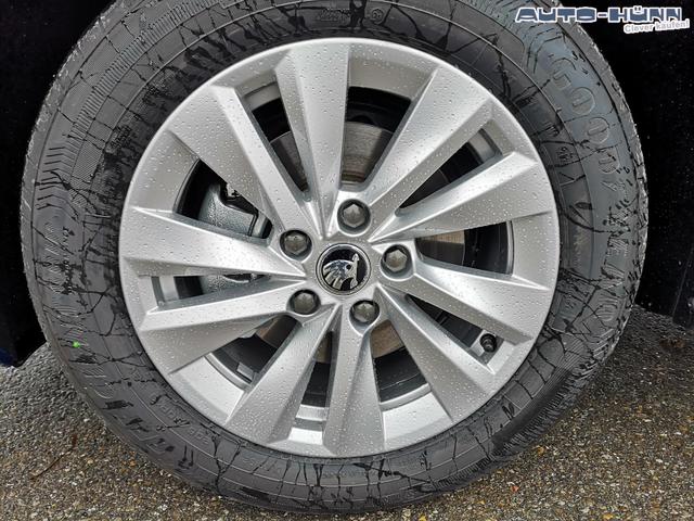 Skoda Octavia Combi 2.0 TDI 110 kW Selection Kombi DSG Navi PDC GV5 el. Hk 