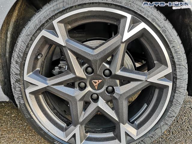 Cupra Leon Sportstourer 2.0 TSI 245 kW 4Drive VZ Kombi 2.0TSI DSG 4x4 ABT AHK GV5 LED el. Hk 
