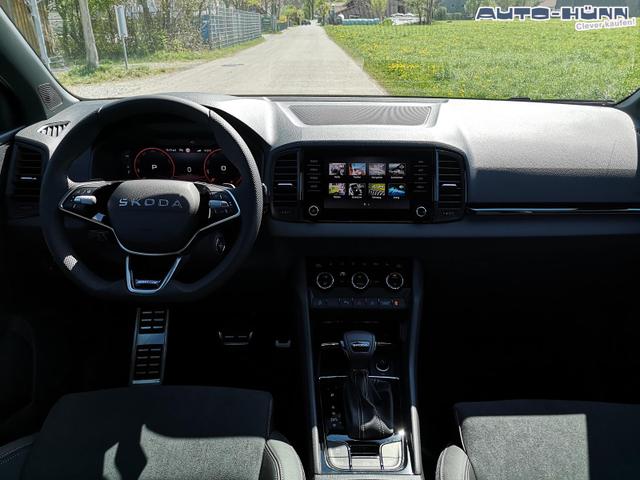 Skoda Karoq Sportline 2.0TDI DSG 4x4 AHK Matrix Pano Sound Leder 19 Zoll 