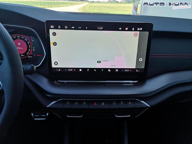 Skoda Octavia Combi 2.0 TSI 195 kW RS Kombi ABT 2.0TSI Pano Matrix Area AHK Sound GV5 