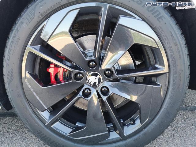 Skoda Octavia Combi 2.0 TSI 195 kW RS Kombi 2.0TSI Pano Matrix Area AHK Sound GV5 