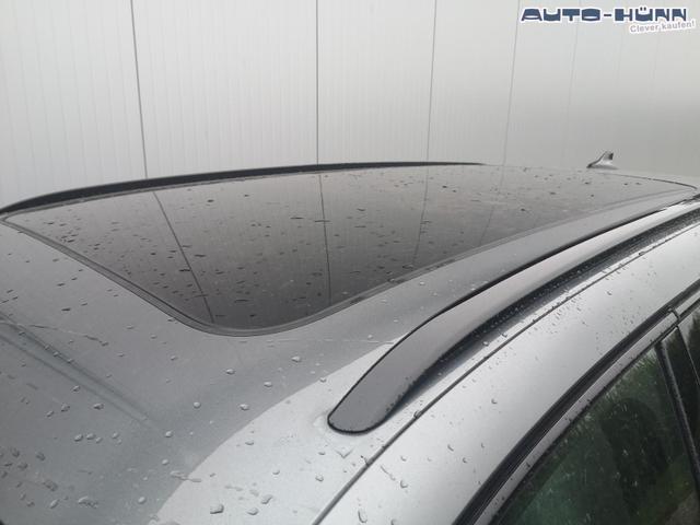 Volkswagen Passat Variant 2.0 TDI 142 kW 4Motion R-Line DSG Pano 19 Zoll Head Up AHK Navi 