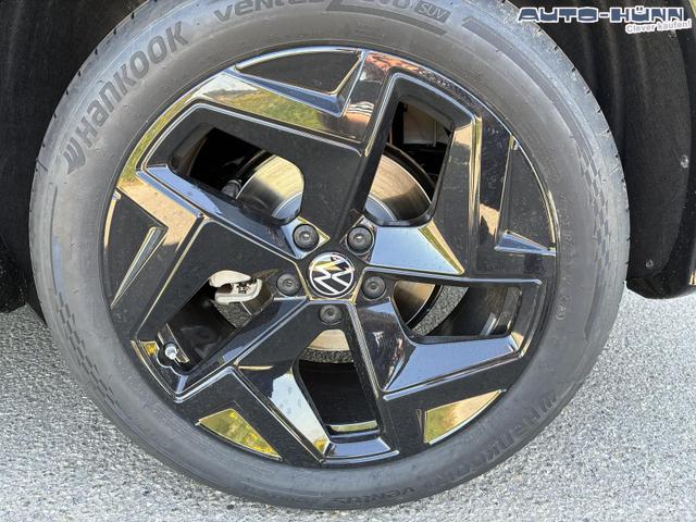 Volkswagen Tiguan 2.0 TDI 110 kW R-Line DSG Head Up Black 360 AHK 