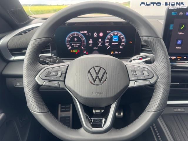 Volkswagen T-Roc 1.5 eTSI 110 kW R-Line Pano Black GV5 19 Zoll 
