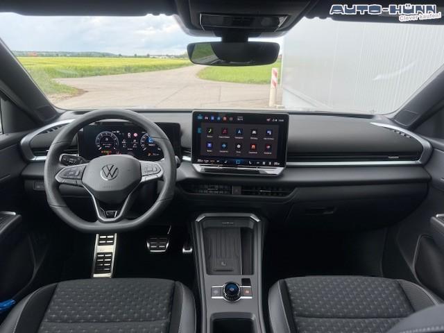 Volkswagen T-Roc 1.5 eTSI 110 kW R-Line Pano Black GV5 19 Zoll 