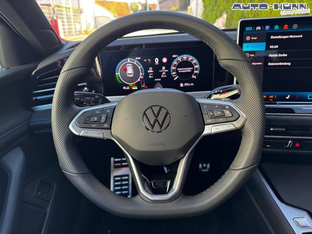Volkswagen Passat Variant 1.5 TSI eHybrid 200 kW R-Line Black AHK 360 