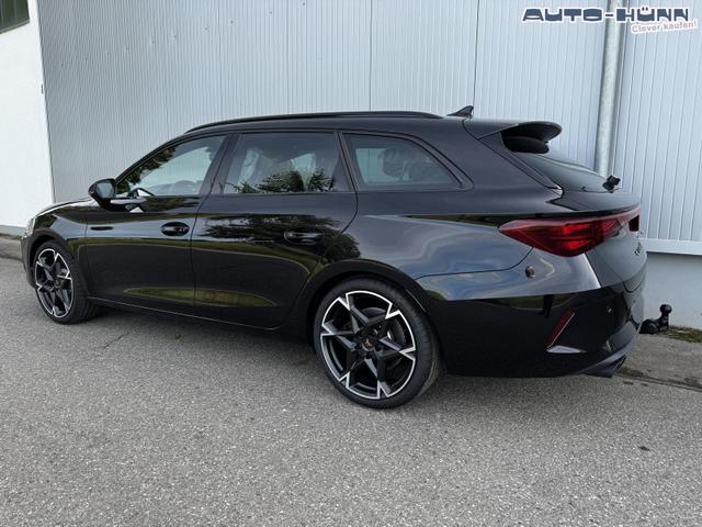 Cupra Leon Sportstourer 2.0 TSI 245 kW 4Drive VZ Kombi ST 2.0TSI AHK Sound ACC Pano 
