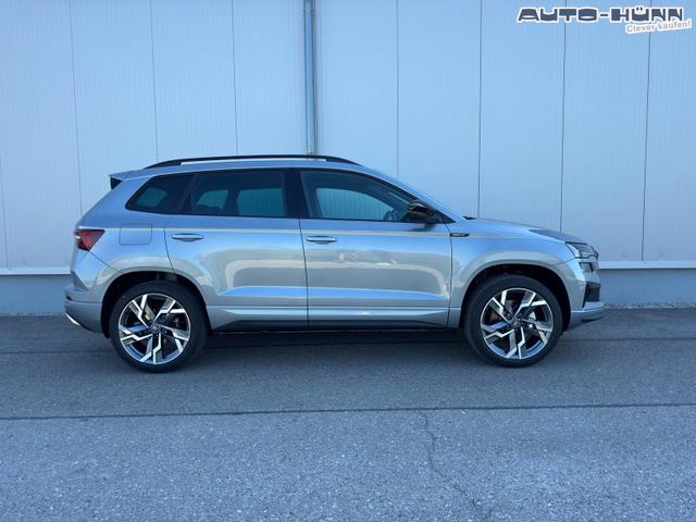 Skoda Karoq Sportline 2.0TDI DSG 4x4 AHK Matrix Leder 19 Zoll 