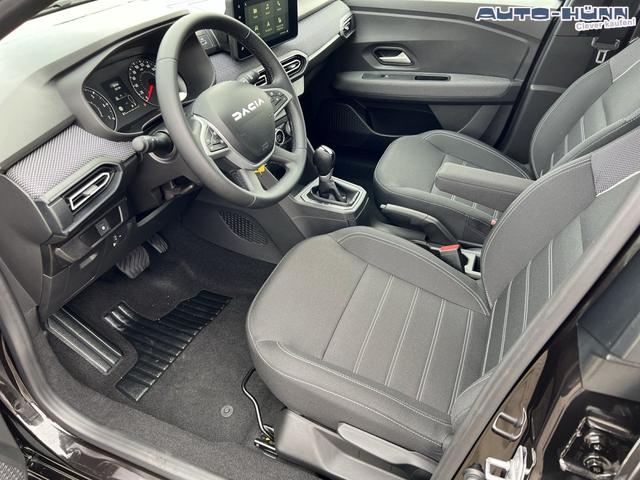 Dacia Sandero Expression SHZ+RFK+LED TCe 90 CVT 