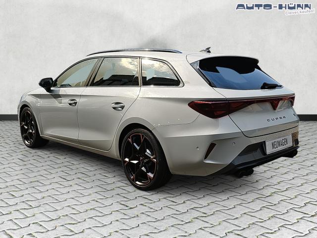 Cupra Leon Sportstourer 2.0 TSI 245 kW 4Drive VZ DSG / Sennh. 