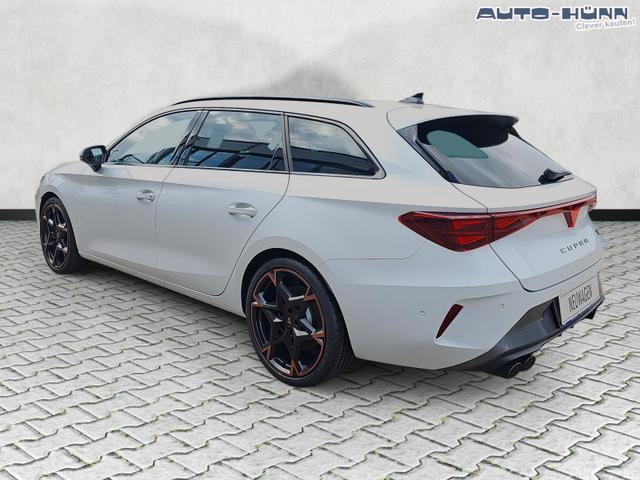 Cupra Leon Sportstourer 2.0 TSI 245 kW 4Drive VZ DSG / Sennh. 
