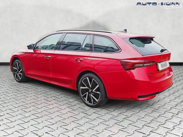 Skoda Octavia Combi 1.5 TSI mHEV 110 kW Sportline eTSI DSG Pano AHK 