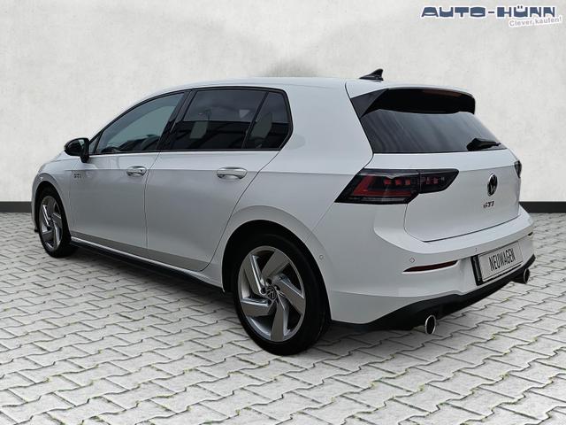 Volkswagen Golf 2.0 TSI 195 kW GTI DSG BlackStyle IQ.Light Keyless 