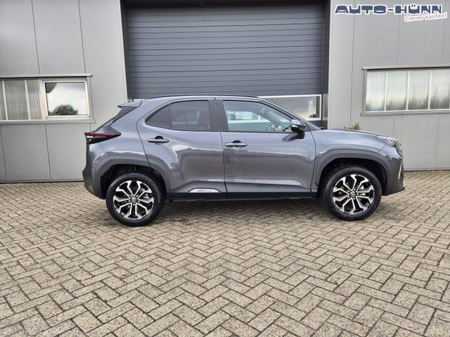 Toyota Yaris Cross 1.5VVT-iE 130PS Automatik Teamplayer Klimaautomatik Sitzheizung Lenkradheizung PDC v+h Rückf.Kamera 17-LM abged.Scheiben 2xKeyless DAB+ Bluetooth Touchscreen Apple CarPlay Android Auto 