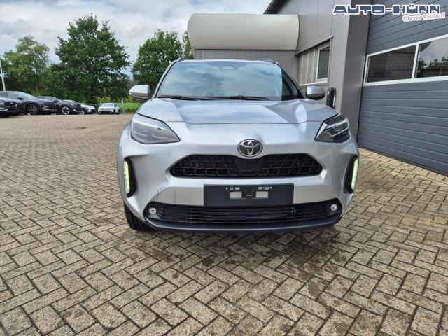 Toyota Yaris Cross 1.5VVT-iE 130PS Automatik Teamplayer Klimaautomatik Sitzheizung Lenkradheizung PDC v+h Rückf.Kamera 17-LM abged.Scheiben 2xKeyless DAB+ Bluetooth Touchscreen Apple CarPlay Android Auto 